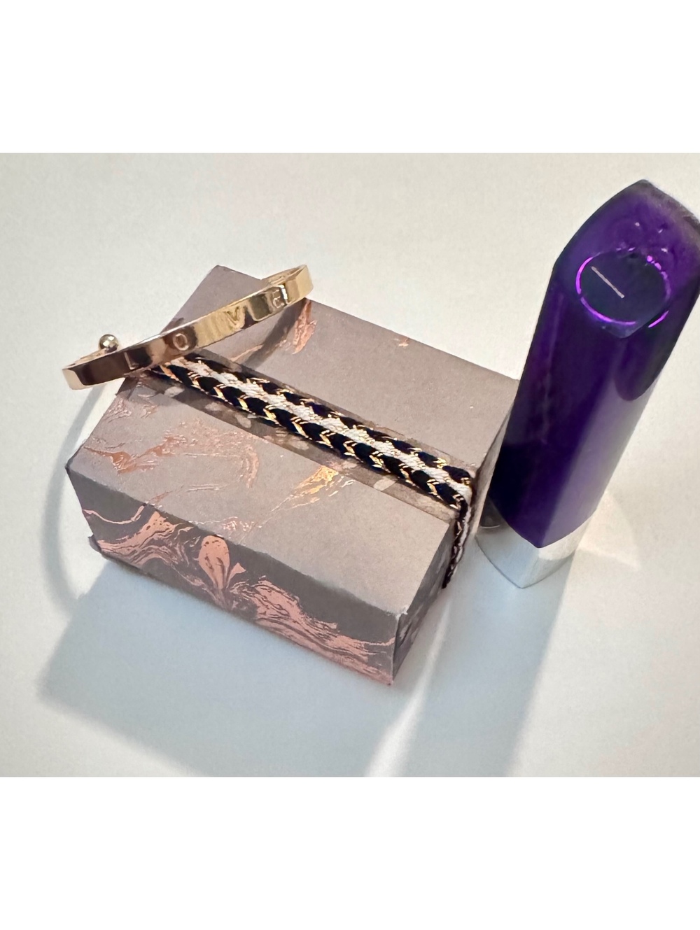 Maybelline Moisture Renew Lipstick 270 Crystal Mauve with LOVE Gold Bracelet